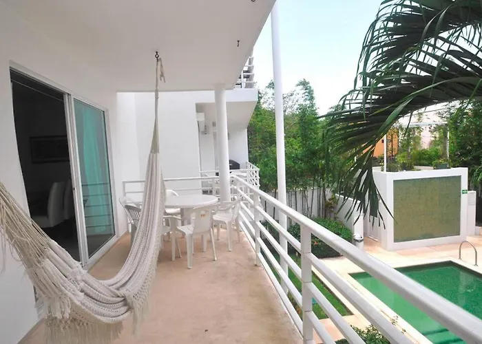 Tranquil Pool Walk To 5th Ave And Playa del Carmen