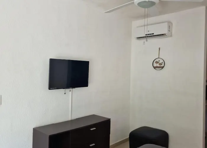 Apartamento Tranquil Pool Walk To 5th Ave And